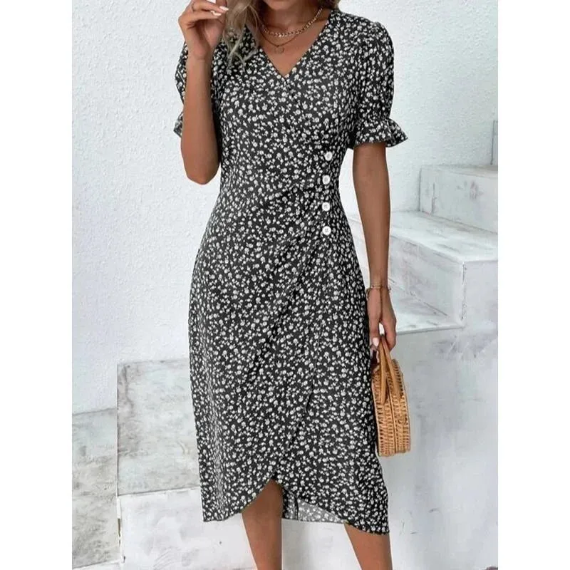 Elegant Floral Pleated Midi Dress with V Neck Puff Sleeves
