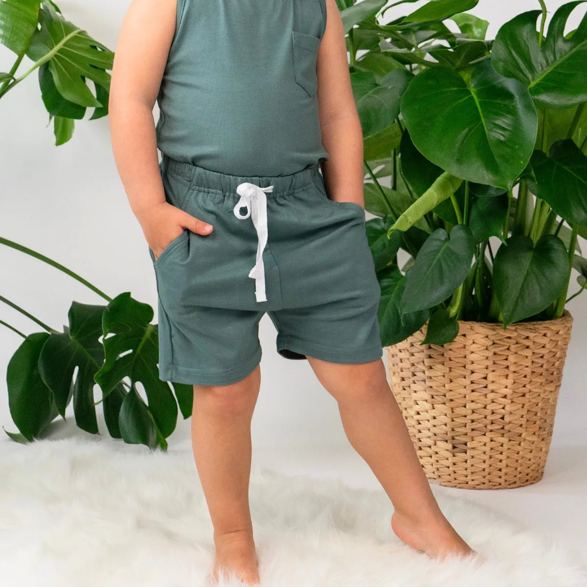 Everyday Shorts - Leafy Green
