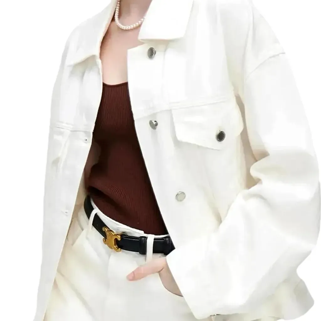 Fashionable oversized women's denim jacket