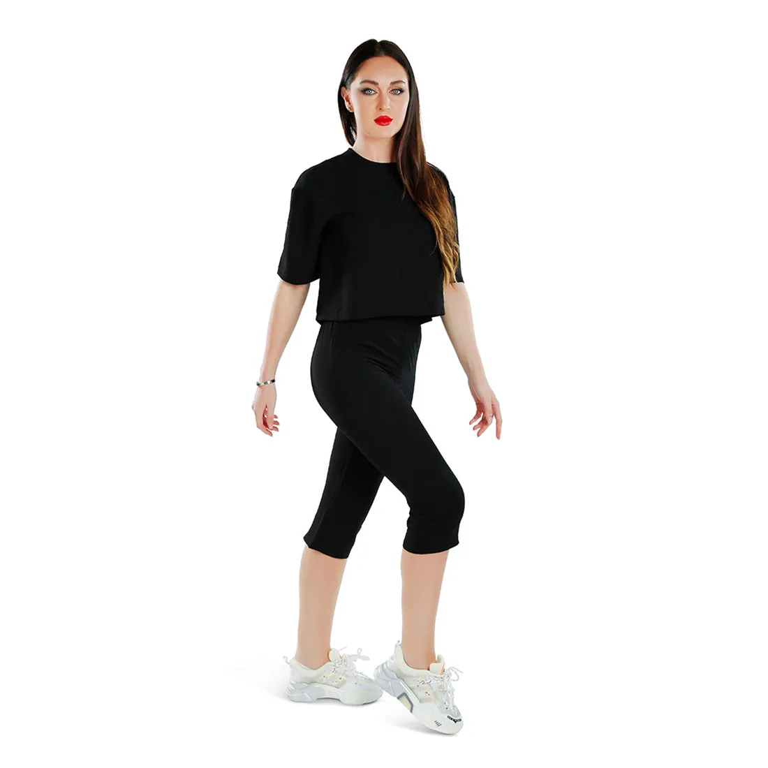 Half Sleeves Top & Capris Coord Set