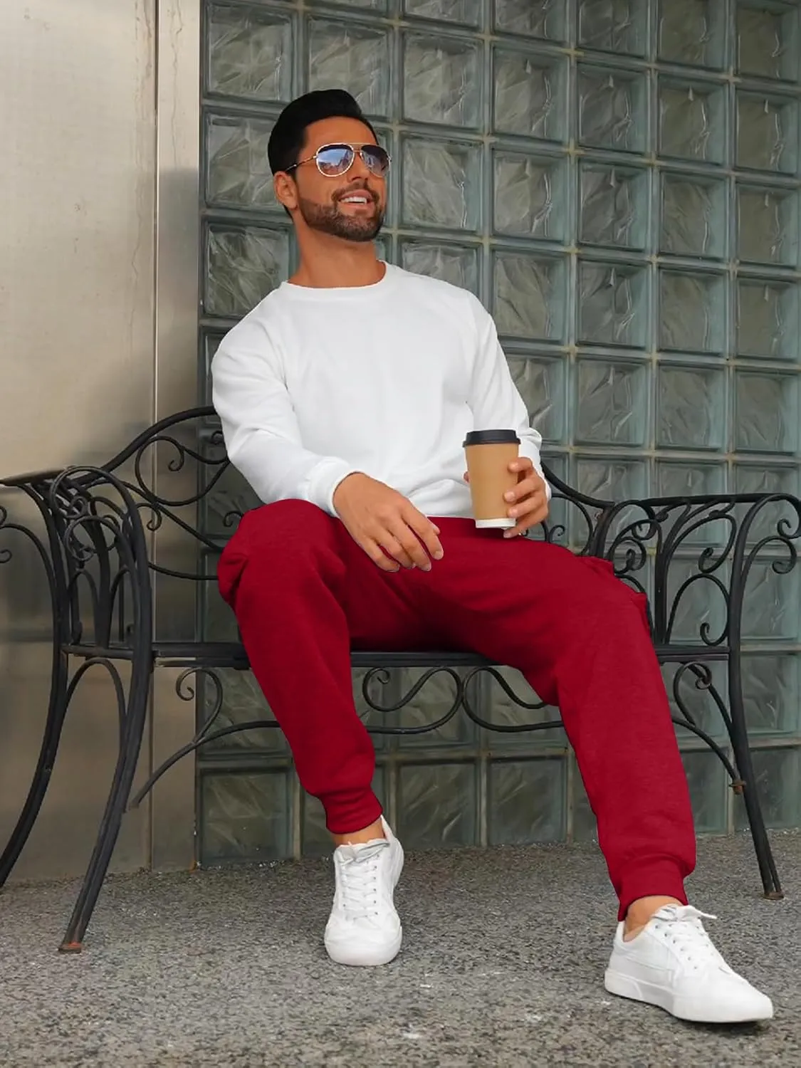 Mens Fleece Cargo Sweatpants Heavyweight Elastic Waist Pants with Pockets Baggy Drawstring Jogger Pants