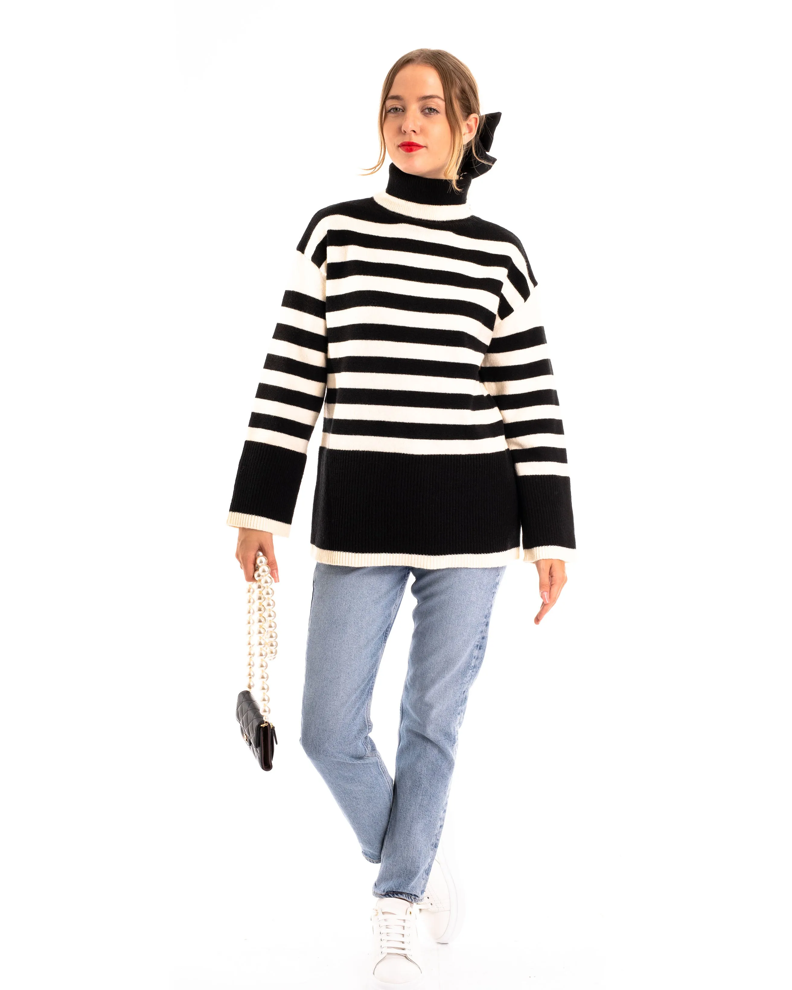 Soft Knit Striped roll-neck design cozy wool-blended jumper in black